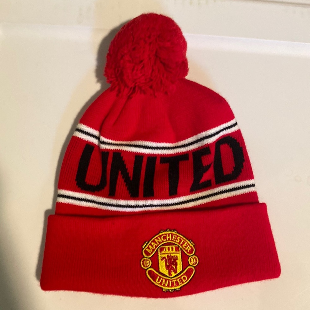 Manchester United hat